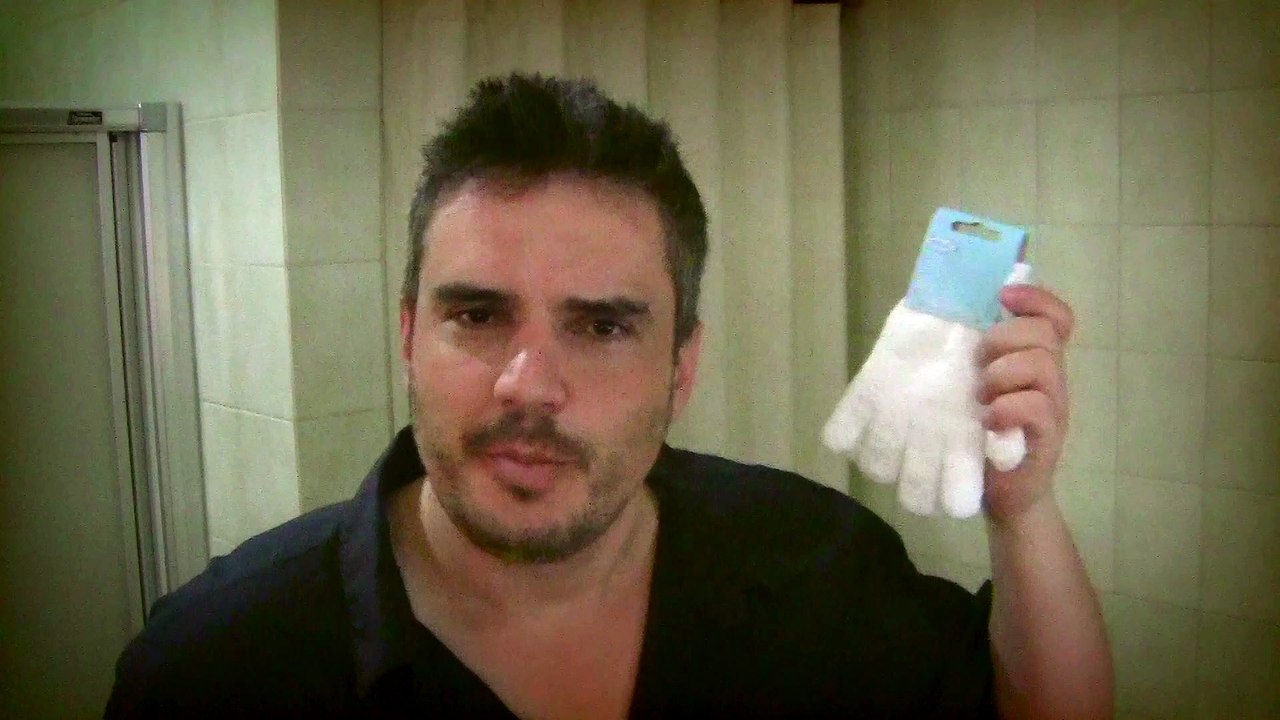 PEP EXFOLIATING Bath Gloves:  Will this catch on for me or should I just use them as white gloves?