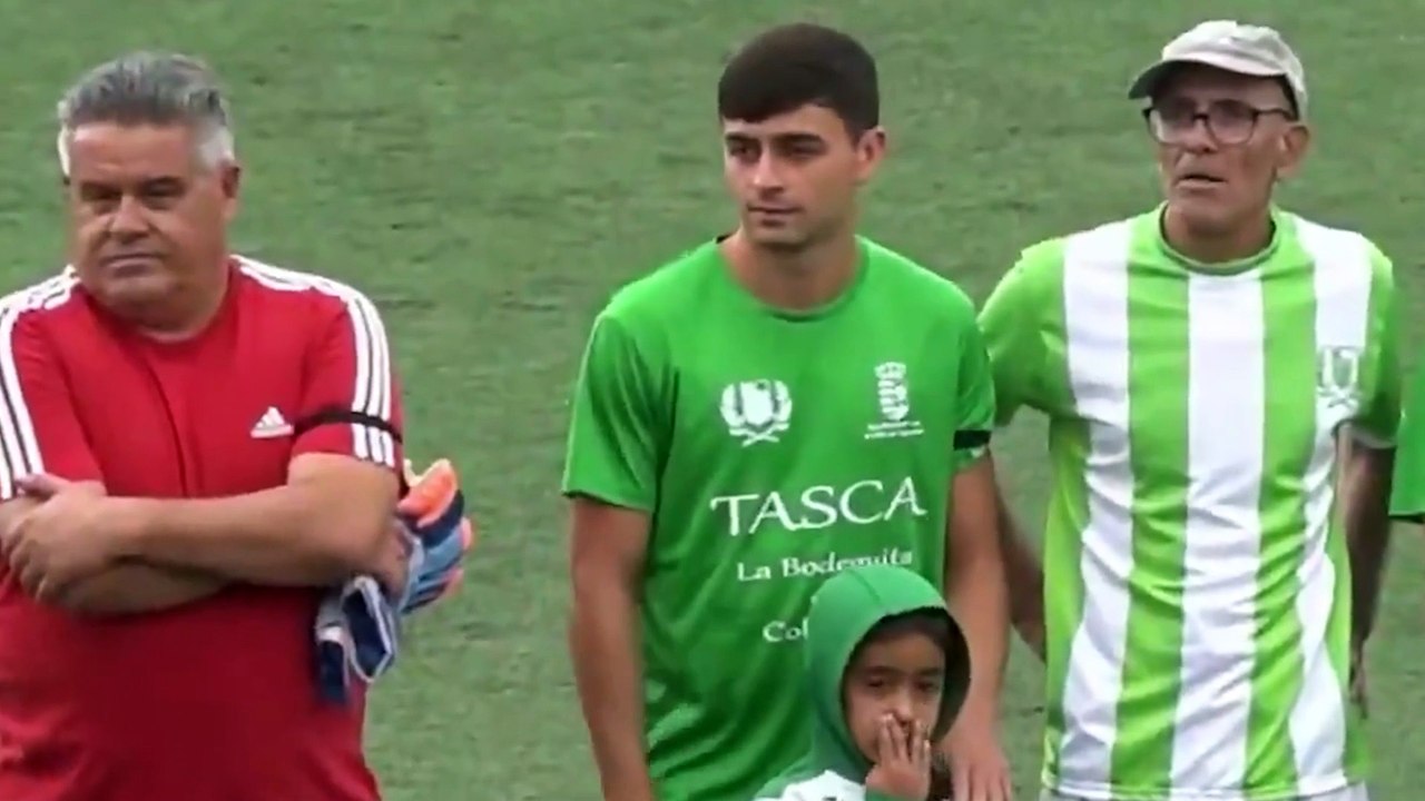 Pedri comienza la 'pretemporada' con un partido homenaje a su abuelo en Tegueste