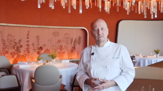 Viaggio nel miglior ristorante di Roma: «La Pergola» dello chef Heinz Beck: «I miei piatti dedicati alla città che amo e che giravo in vespa»