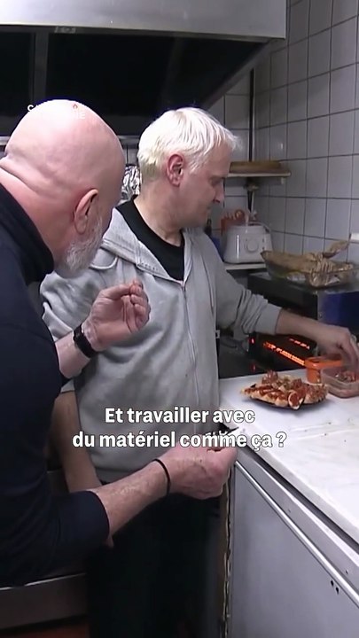 "Cauchemar en cuisine" : Philippe Etchebest reproche à Antonio l'hygiène de sa cuisine