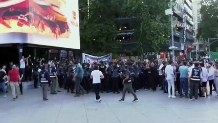 CHP Gençlik Kollarının eylemine polis müdahalesi!