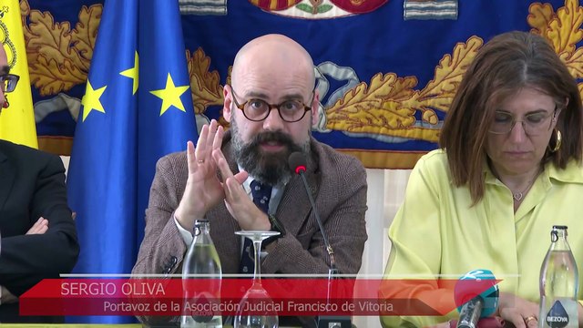 El 75% de los jueces y fiscales, según convocantes, secundan la huelga contra las reformas