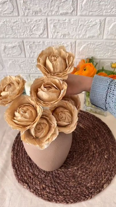 DIY Tissue Paper Flowers via: @peri_azizovLearn how to make beautiful DIY tissue paper flowers with this easy tutorial! Perfect for decorating parties, gifts, or your home, these vibrant flowers add a charming handmade touch to any occasion.