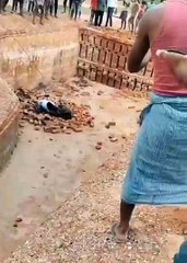 ईंट भट्ठऐ मजदुर पर भाग ने हमला किया