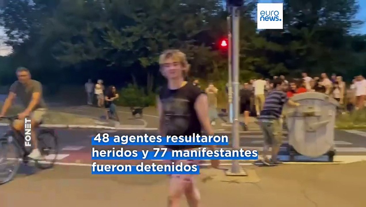 Protestas masivas en Serbia: miles exigen elecciones anticipadas tras las detenciones de manifestantes