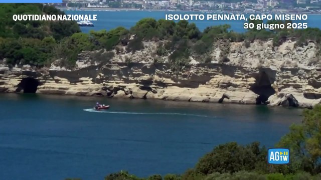 Campi flegrei, sisma fa crollare il costone dell'isolotto Pennata a Capo Miseno