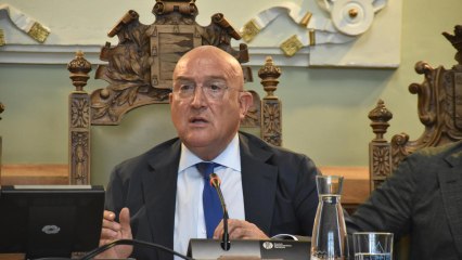 Vídeo de la intervención del alcalde de Valladolid, Jesús Julio Carnero, durante el pleno de este lunes.