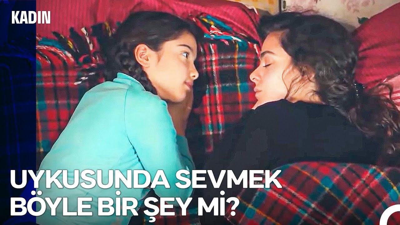 Pelerinsiz Kahraman Bahar - Kadın