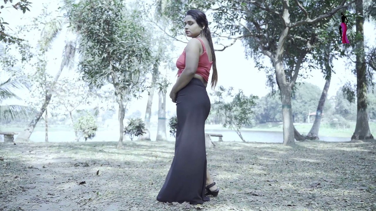 Dhira Western Look