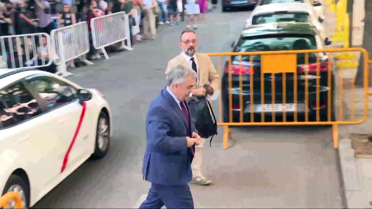 Oposición y Gobierno reaccionan tras el ingreso de Santos Cerdán en prisión