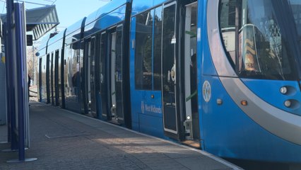 Tram driver jobs open as Metro network expands