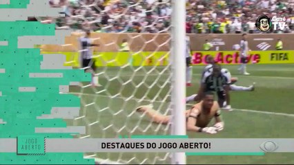 Zoeira Jogo Aberto: Dracena presenteia Ronaldo e Cicinho com 'kit secador'