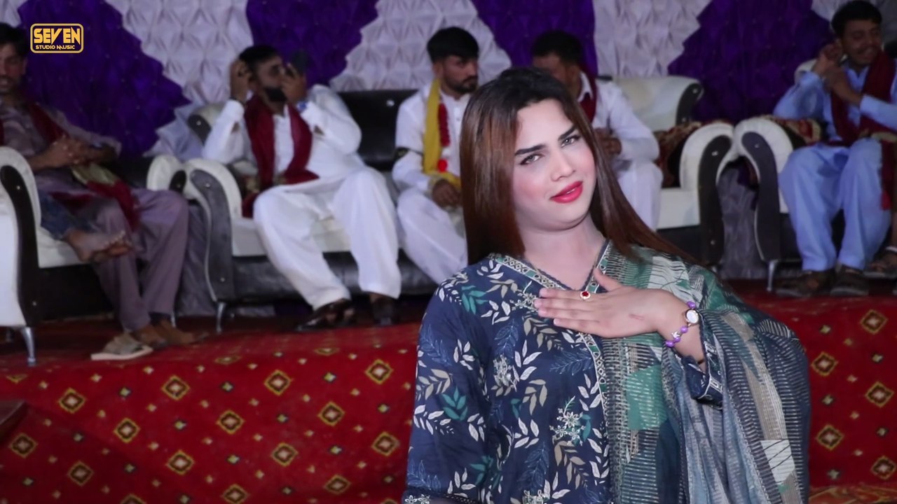 Tu Jo Kujh Mang Dhola | Khanzadi | Dance Performance ...