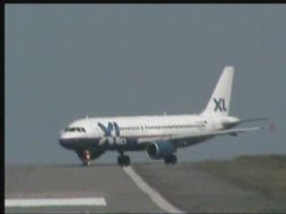 Take off XL-Airways-Germany D-AXLC at the airport of Rennes
