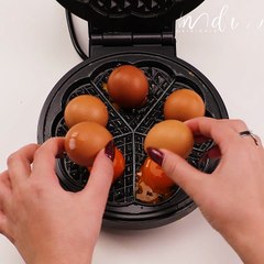 An omelette like you've never seen before! 🥚😋