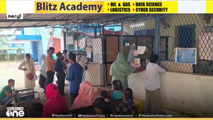 പ്രധാന കവാടത്തിന് പൂട്ടിട്ടിട്ട് രണ്ട് വര്‍ഷം; പെരുമ്പാവൂര്‍ താലൂക്ക് ആശുപത്രിയിൽ വലഞ്ഞ് രോഗികള്‍