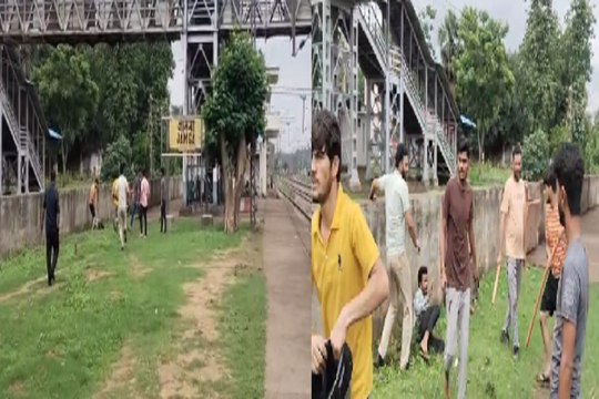 ठेकेदार के गुर्गों ने जमकर पीटा