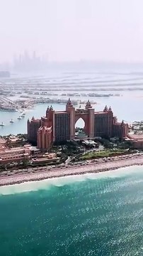 After a night of lovemaking, she hid her pregnant belly and disappeared completely. They met again 6 years later at his engagement party. She thought she had already sealed her heart and locked her love, but he kept crossing the line and teasing her, maki