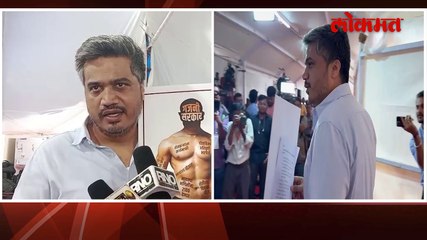 पोस्टर घेऊन रोहित पवार विधानभवनात -