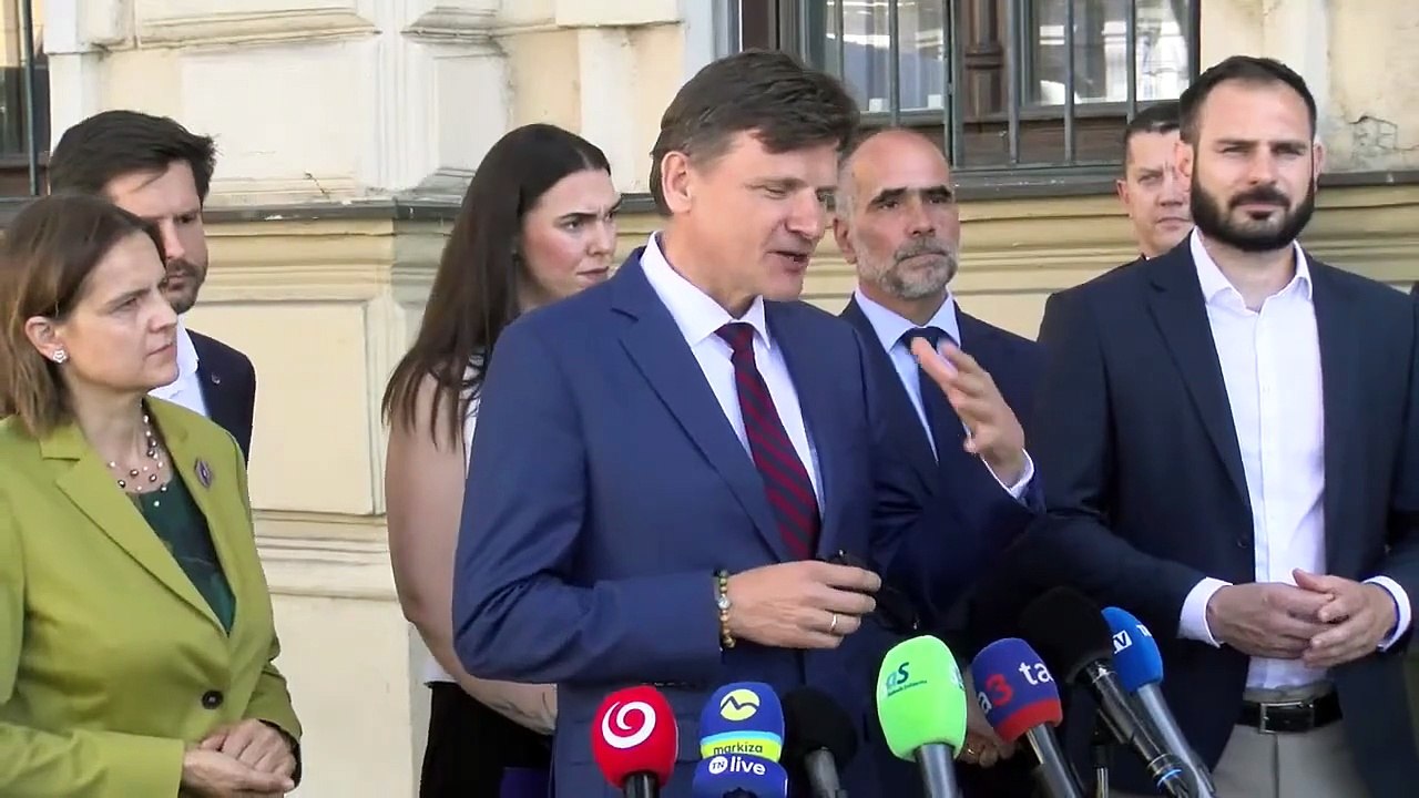 ZÁZNAM: Opozícia chce zasadnutie výboru ku Gabčíkovu, Taraba označil jej výroky za hoaxy