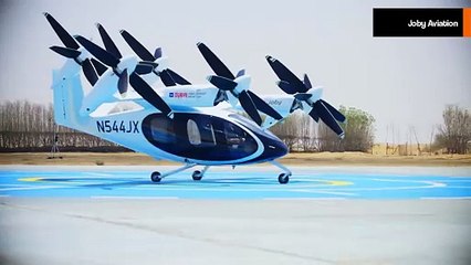Video: Første testflyvning med flyvende taxa gennemført i Dubai