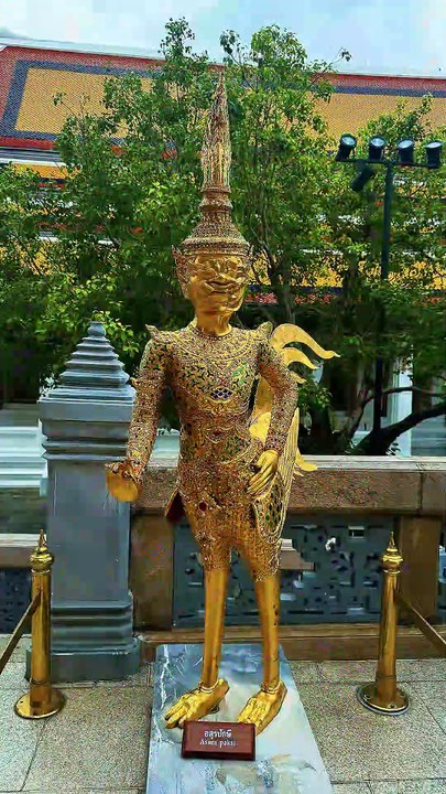 Bangkok Beats – A City of Chaos, Culture & Color 🇹🇭✨ Part 2