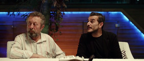 Meşru Gayrimeşru | Türk Komedi Filmi (4K)