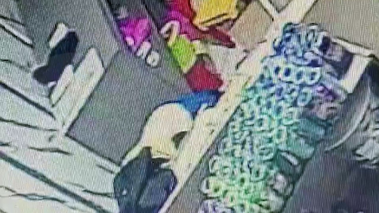 Ladrão invade loja de tecidos no Centro de Cascavel, furta celulares, dinheiro e até edredom; prejuízo chega a R$ 20 mil