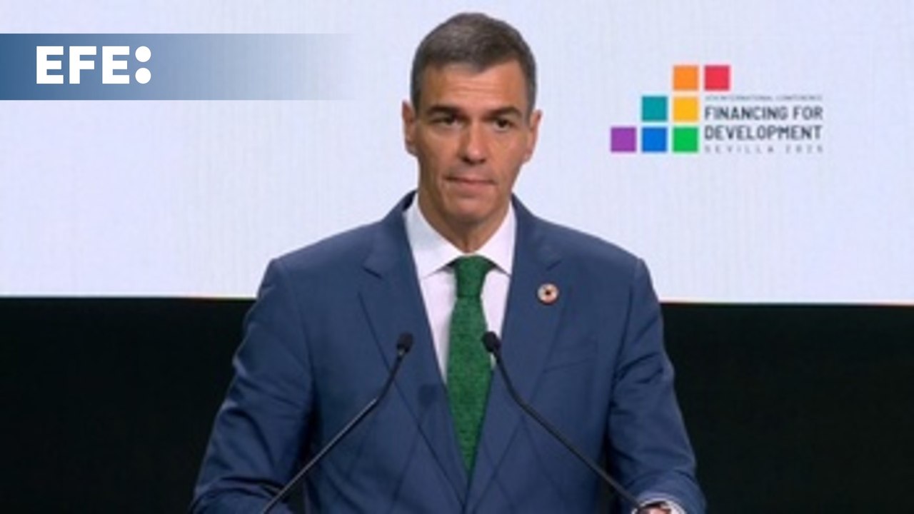 Sánchez defiende la ayuda en cooperación ante países como EEUU que "se baten en retirada"