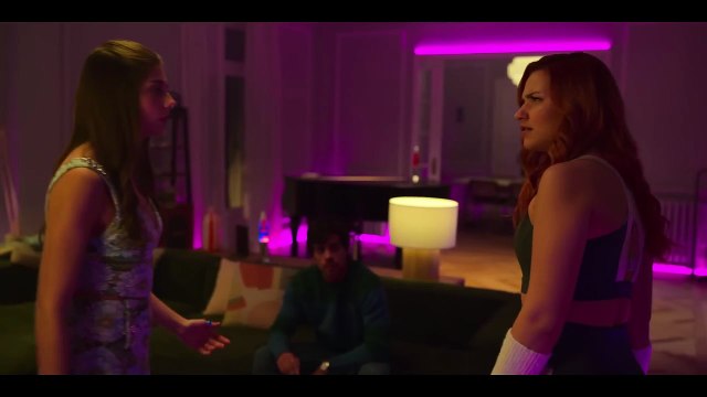 Elite(Netflix) Season 7 Kiss Scene - Chloe, Sara & Raul Mirela Balić