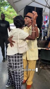 ¡Navidad Cubana! Tradiciones, Sabor y Fiesta