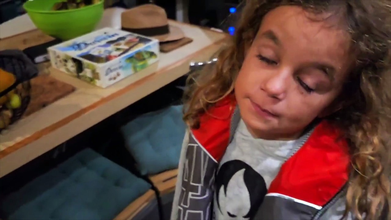 Les images du naufrage de Charline Picon au large des Marquises - Voile