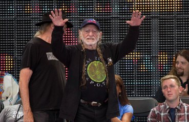 ウィリー・ネルソン、悪天候でフェスティバル公演を中止
