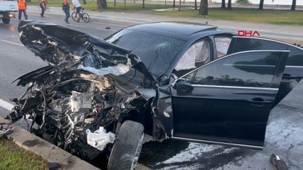 Kartal’da iki otomobil çarpıştı: 1’i ağır 3 yaralı