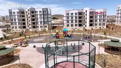 Bakan Kurum: Şanlıurfa Karaköprü'deki 2 bin 738 yuvamızda hayat yeniden başladı