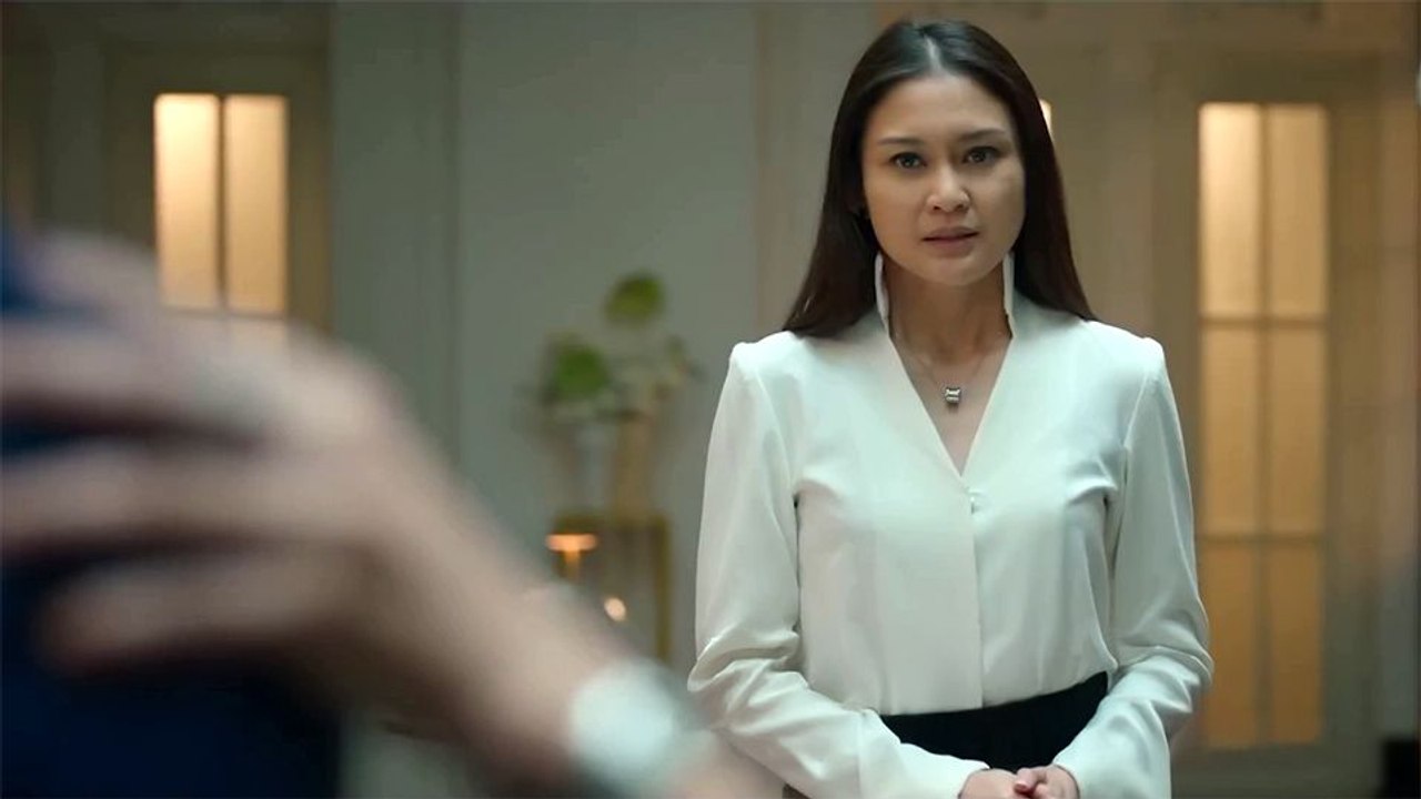 A normal woman trailer ov