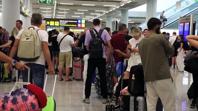 España recibe 9,4 millones de turistas en mayo que gastaron 12.254 millones, casi un 5% más