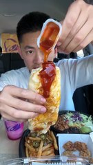 Follow for more ASMR videos🌮🍟 Credits: @thejcheneats #mukbang #asmr #fastfood #asmreating