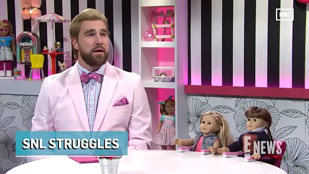 Travis Kelce Reveals Hosting SNL Was Hard Since He Can't “Read That Well