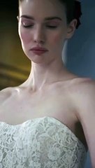 مجموعة"Roses"  من ريم عكرا... فساتين زفاف تنطق بلغة الورد وتُجسّد الحلم