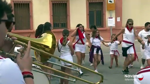 Castejón disfruta de las últimas horas en blanco y rojo