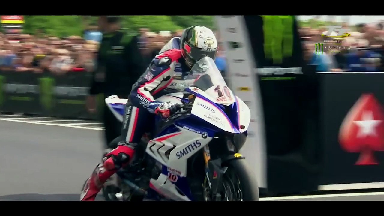 Isle Of Man TT - One of the greatest ever TT Races