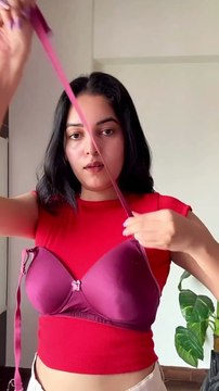 Hack 06- A little Fashion Hack✨✨Bra Hack for Deep Back top ✨✨Join my Broadcast Channel for more links & personal updates✨#brahack #hacks #easyhacks #redtop #viralreels #summerfashion #viralreels #trending #ex