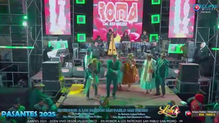 Fiesta patronal termina en una pelea por celos sobre el escenario