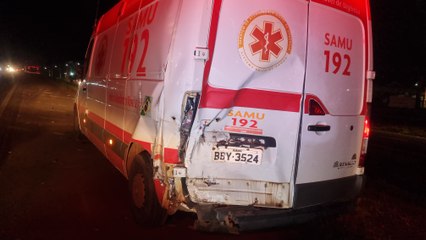 Ambulância do Samu se envolve em acidente na BR-277 em Cascavel