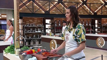 La sorpresa que descolocó a los cocineros en plena preparación de sus platos