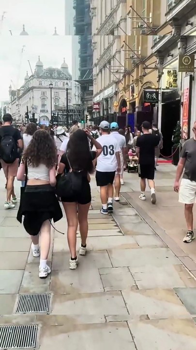 🇬🇧 No commentary, just pure London 4k vibes 🎧🚶
