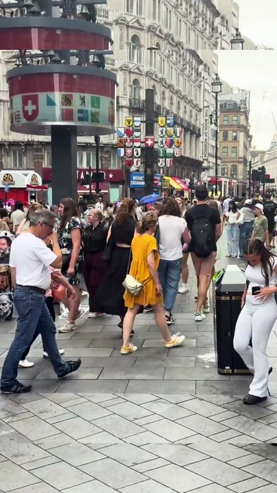 🇬🇧 No commentary, just pure London 4k vibes 🎧🚶