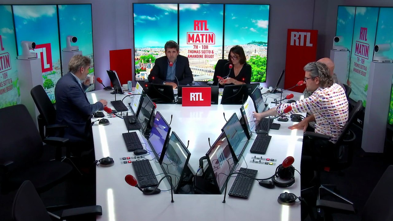 BAYROU - C'est malin. il va donner des devoirs de vacances à tout le monde