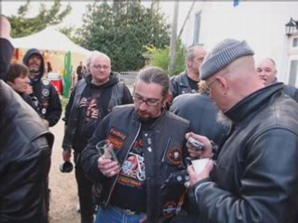 MEETING PASSION HARLEY: coté orgie...